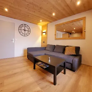 Douillet 33 M² Piscine Et Sauna - 6 Pers Huez